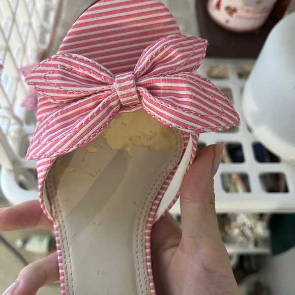 Tabolts pink and white striped kitten heel pumps with bow - Picture 3 of 5